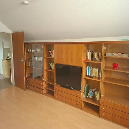 Apartment Im Dachgeschoss, Homberg Homberg (Schwalm-Eder)
